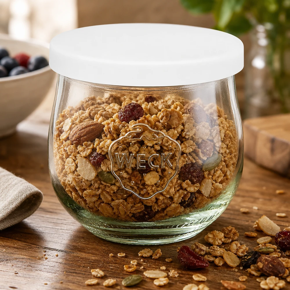 Bocal en verre présenté pour les gelées de fruits